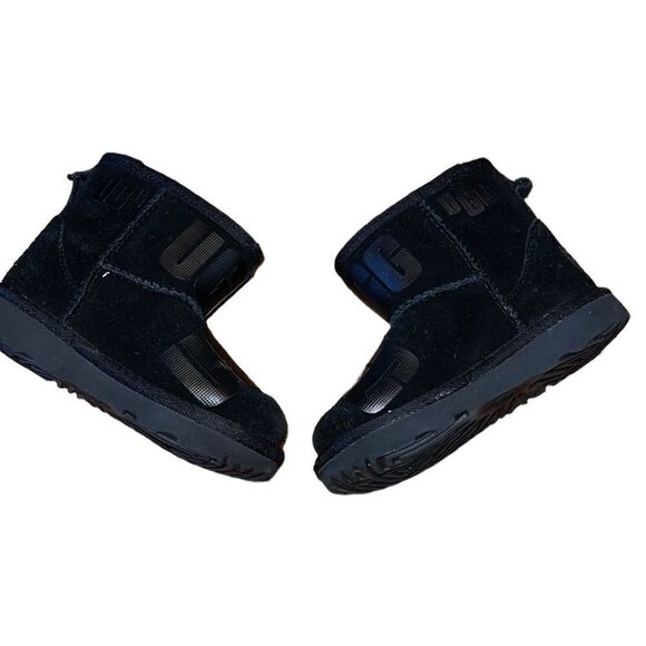 Ugg Suede Kid Boots Size 9 - Picture 4 of 7